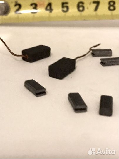 Щетки графитовые