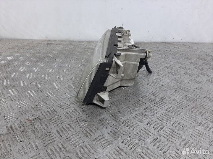 Фара Skoda Octavia A4 (1996-2010)