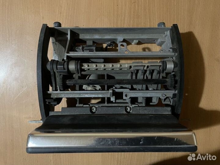 Монитор mmi в сборе с приводом Audi A8 D3