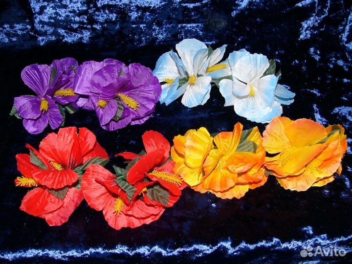 Банты, ободки, резинки, заколки.Новые. Цена за все