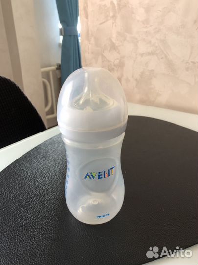 Бутылочки и запаски соски на бутылочки авент,соски