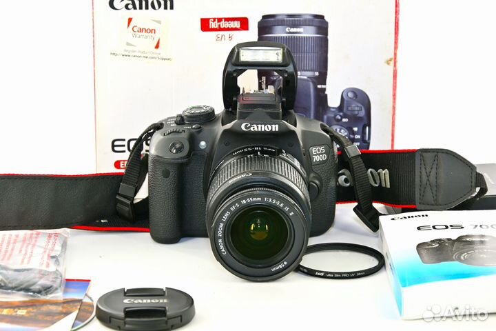 Canon EOS 700D/T5i 18.0MP зеркалка Kit 18-55