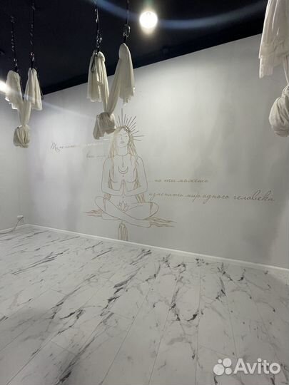 Зал для йоги и танцев