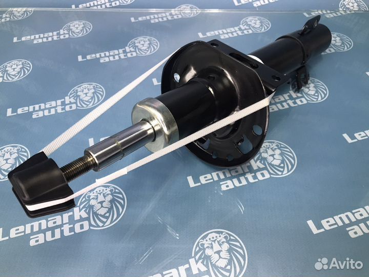 Амортизатор передний Skoda Rapid