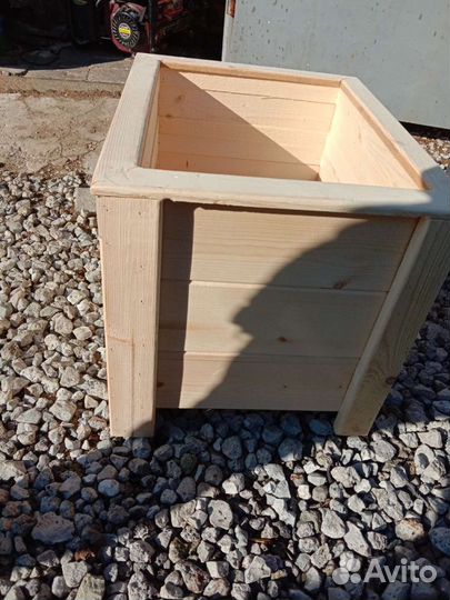 Деревянное кашпо для, растений