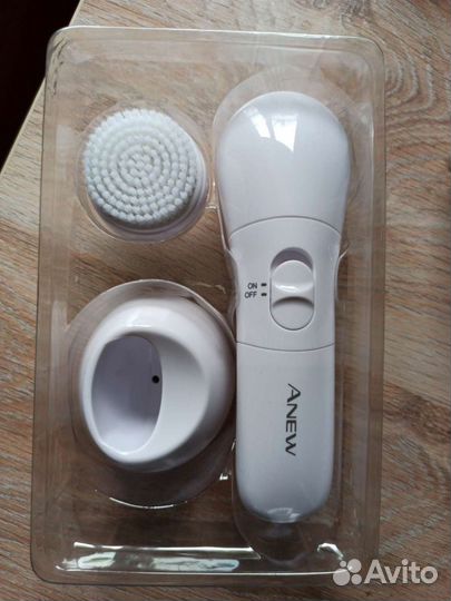 Щётка для очищения лица электрическая новая