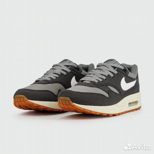 Кроссовки Nike Air Max 1