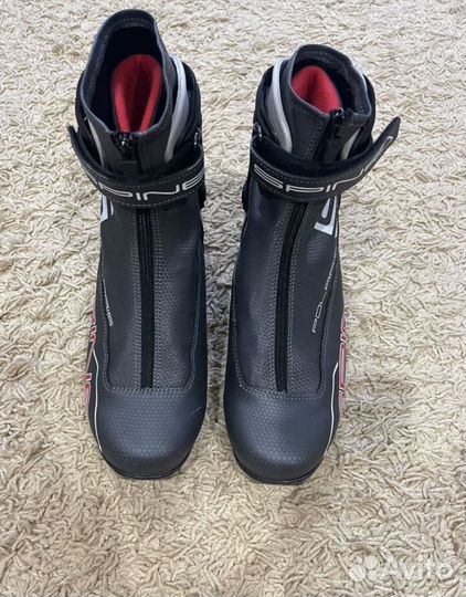 Лыжные ботинки spine concept skate