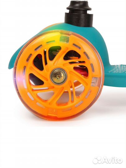 Самокат детский трехколесный новый