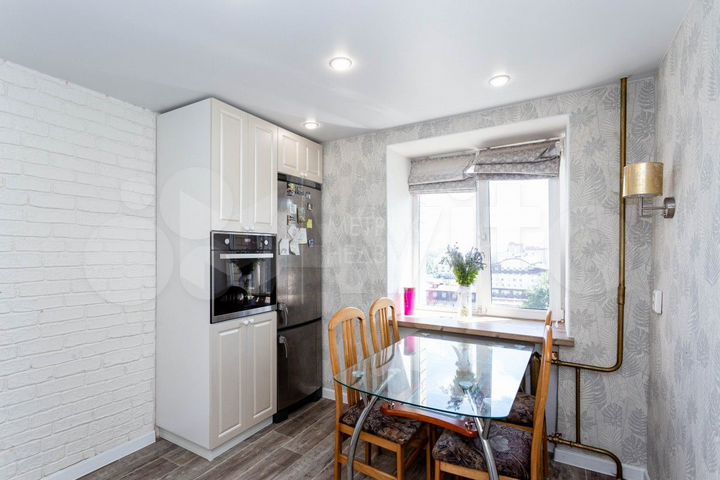 3-к. квартира, 76 м², 9/10 эт.