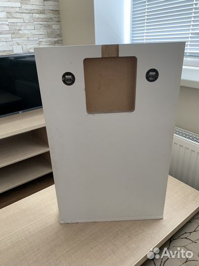 Зеркало с полкой в ванную