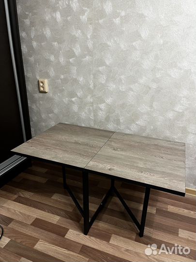 Стол журнальный раскладной