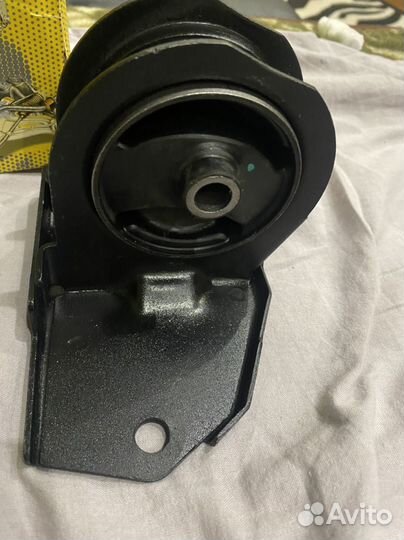 Подушка двигателя задняя Galant 8