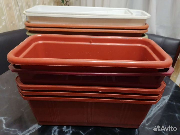 Горшки балконные для цветов. Горшок для кактусов