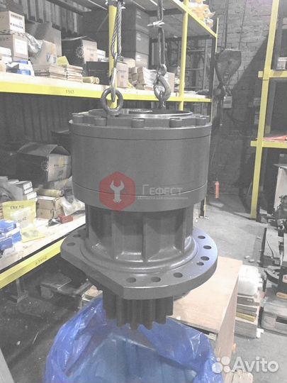 Редуктор поворота Komatsu PC400-7 208-26-00211
