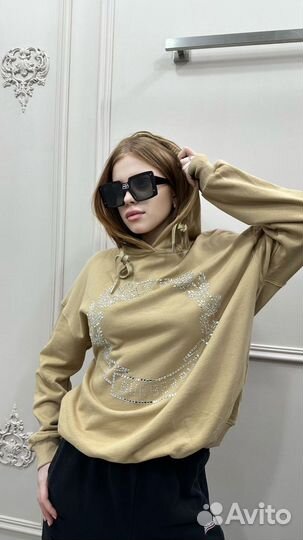 Красивый худи