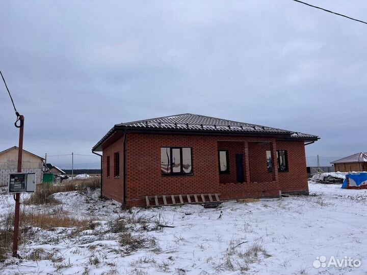 Дом кирпичный