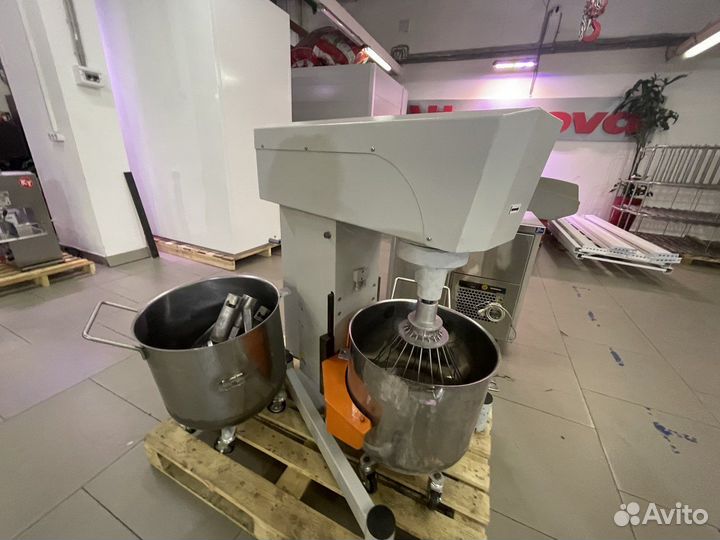 Планетарный тестомес миксер