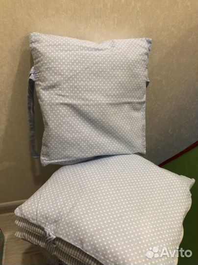 Бортики в детскую кроватку