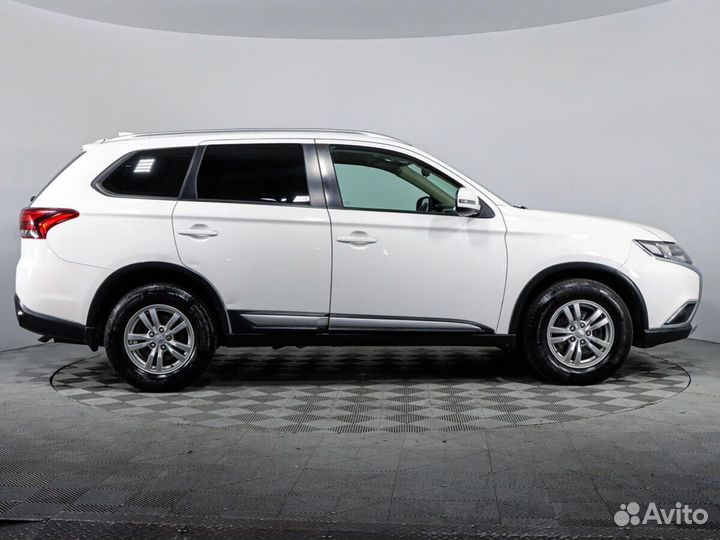 Mitsubishi Outlander 2.0 CVT, 2017, 99 500 км