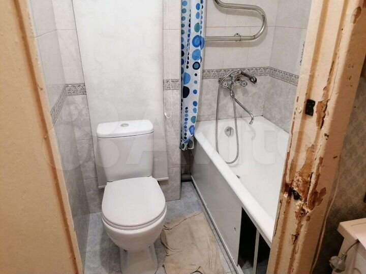 4-к. квартира, 50 м², 1/5 эт.