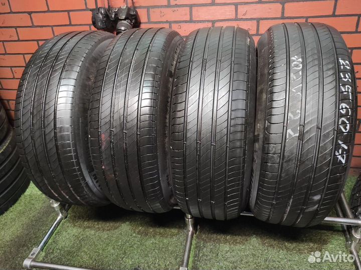 Michelin Primacy 4+ 235/60 R17 102V