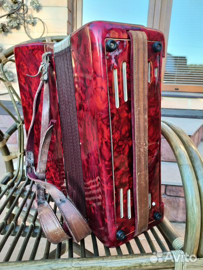 Аккордеон royal standard