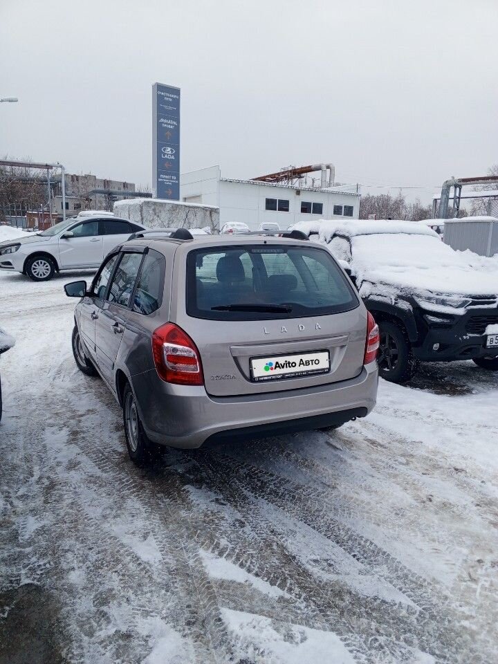 ВАЗ (LADA) Granta: фото владельца