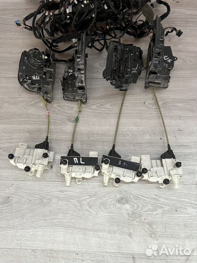 Bmw 5 g30 давотчики дверей полный комплект