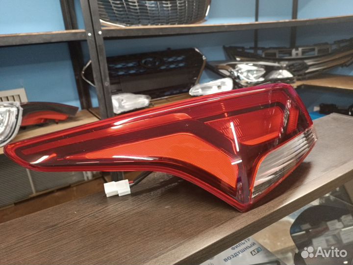 Фонарь задний Hyundai Solaris 17 левый