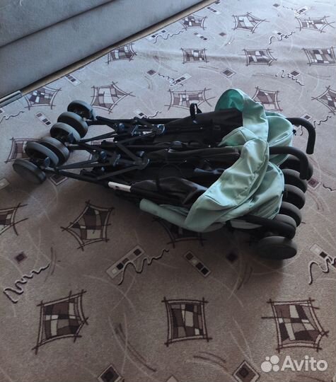 Прогулочная коляска трость для двойни