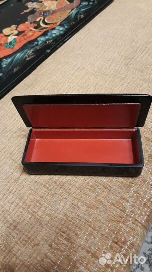 Шкатулка и панно Холуй