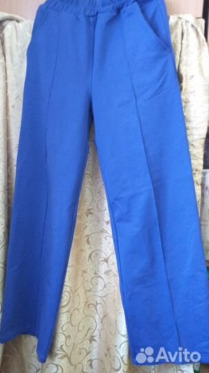 Спортивный костюм женский