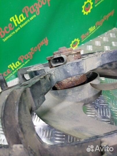 Диффузор вентилятор охлаждения Mitsubishi Carisma