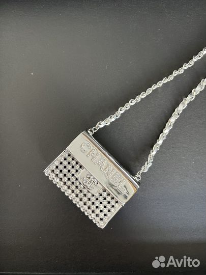 Chanel mini сумочка на цепочке