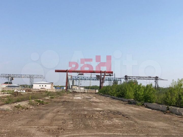 Площадка с козловым краном