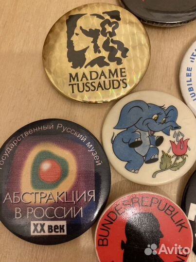 Круглые редкие значки