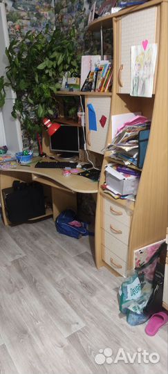 Компьютерный стол