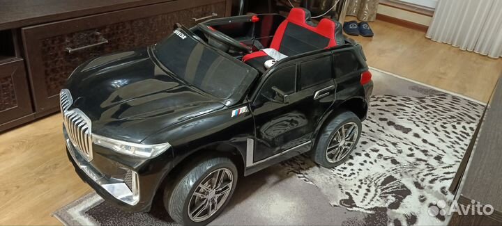 Детский электромобиль bmw x7