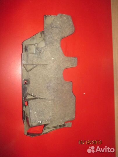 Накладка на торпедо левая Toyota Corolla E12