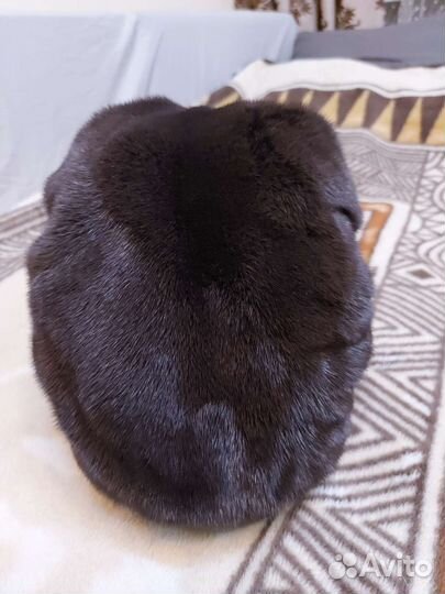 Норковая шапка и варежки