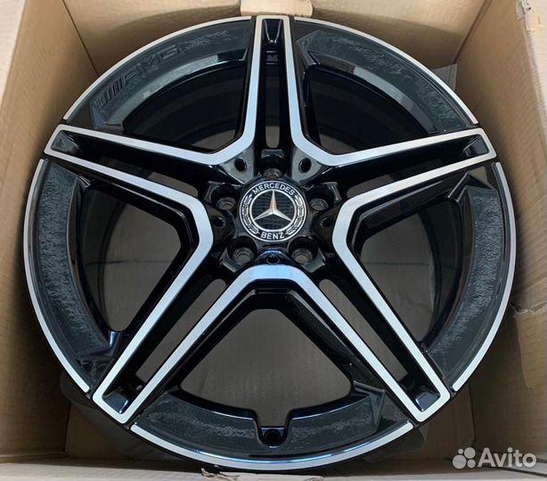 Mercedes-Benz GLB X247, GLA H247, V, R19 AMG-style