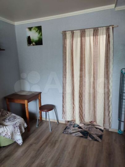 Комната 15 м² в 5-к., 2/5 эт.