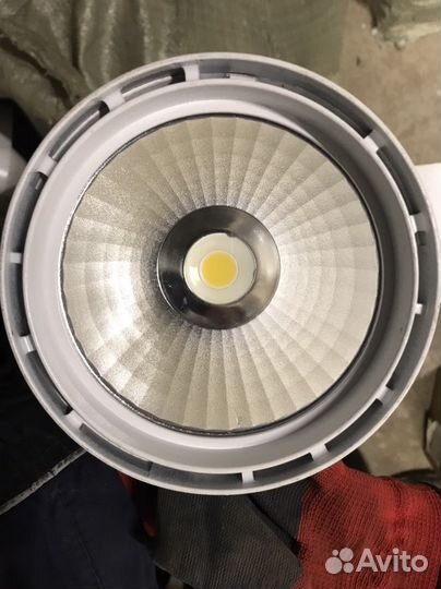 Светильник трэковый lival CLL030-1212A1-403M1A2