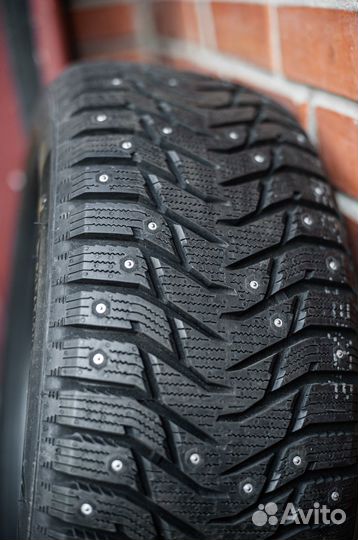 Sailun Ice Blazer WST3 215/65 R17 99T