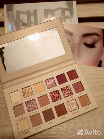 Палетка теней Sparcli