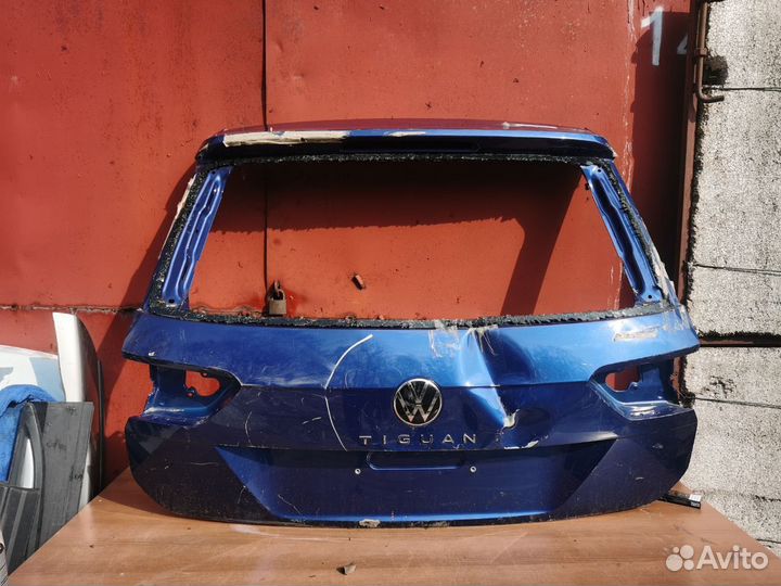 Крышка багажника Volkswagen tiguan 2 2016
