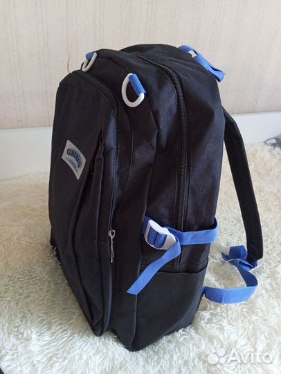 Рюкзак школьный