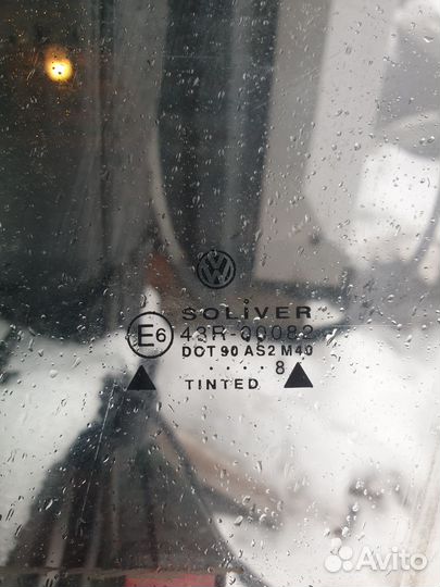 Стекло переднее левое Volkswagen Passat B5