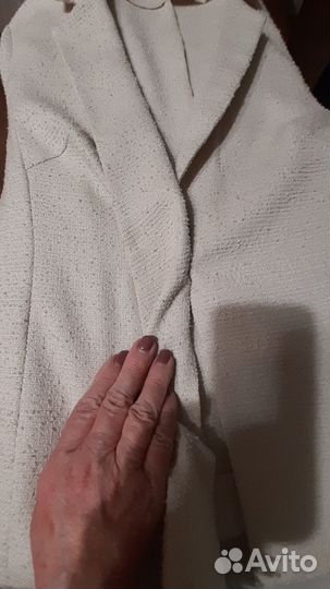 Пиджаки и жакеты женские 46 48